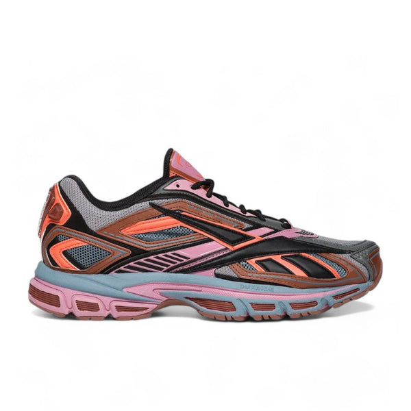 REEBOK LTD UNISEX PREMIER ROAD ULTRA SNEAKER / EXTRA PINK